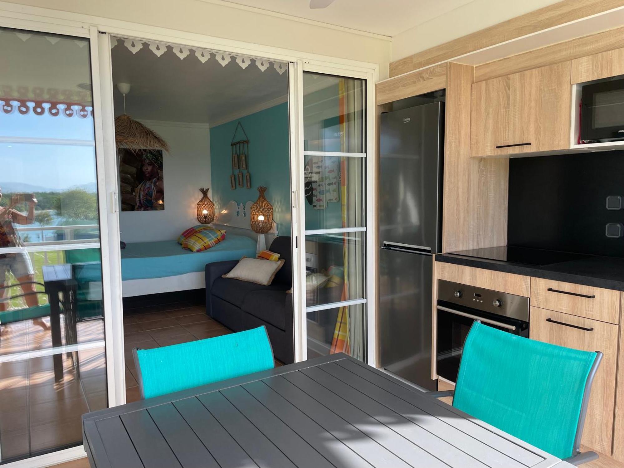 Couleur Caraibes-Cocobeach Martinique Pierre Et Vacances 圣吕斯 外观 照片